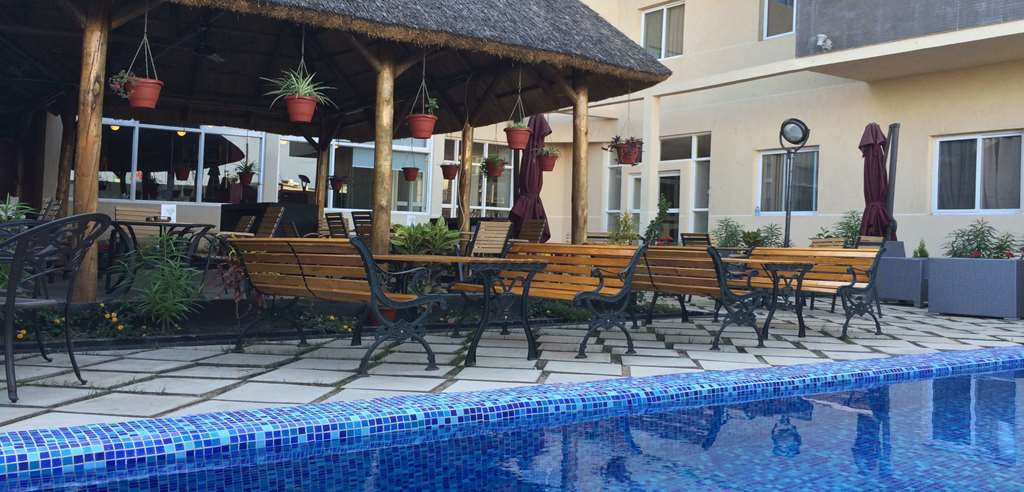 Tulip Inn Juba Restoran foto